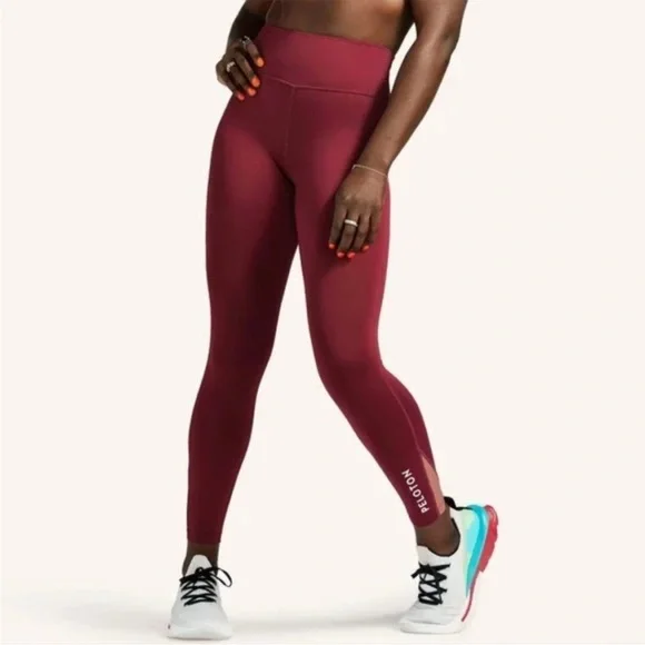 Peloton Move Rib Insert Leggings. Size Small. NWT - Picture 2 of 12